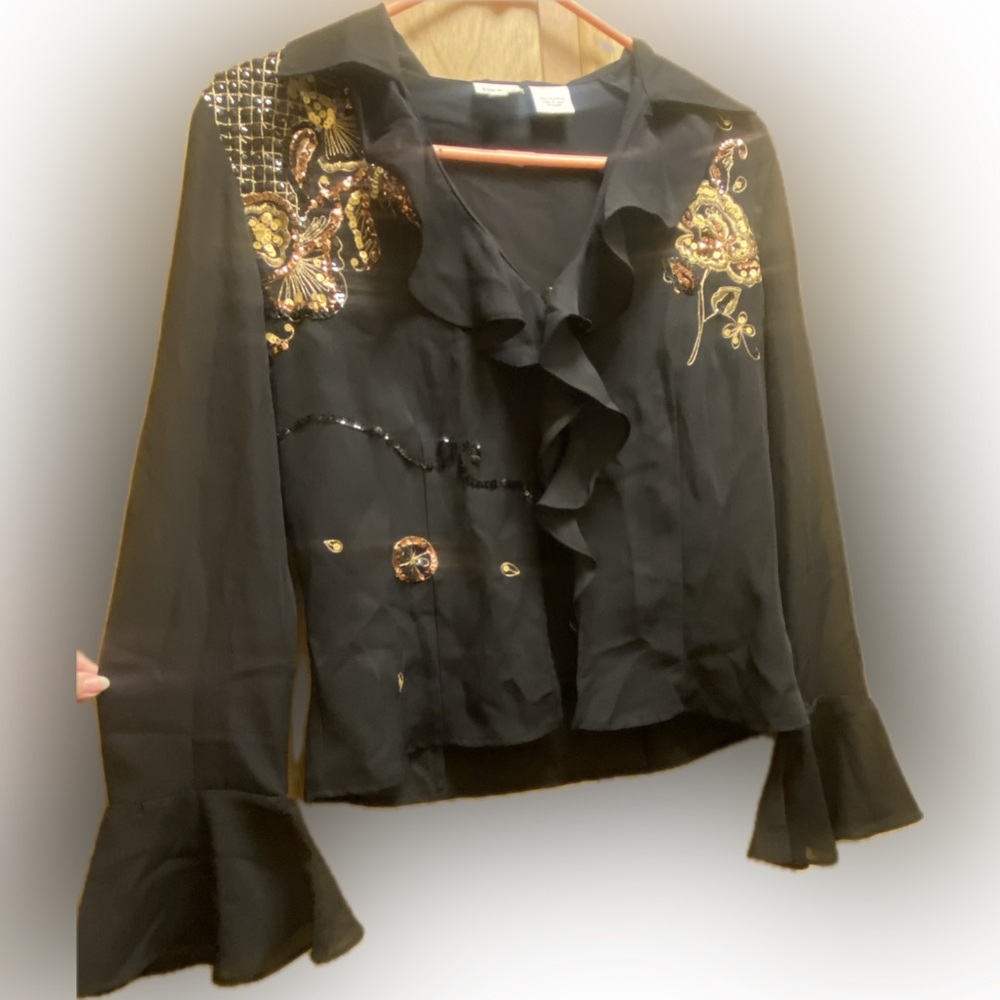 Sequin embroidered flare sleeved blouse